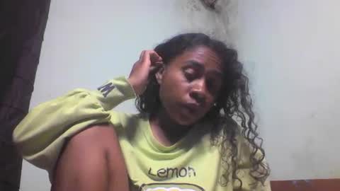 Snapshot of tania1102 chatting on February 2025 07:24:02 PM tania1102 online show from February 2025 07:24:02 PM