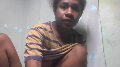 Snapshot of tania1102 chatting on March 2025 09:51:01 AM tania1102 online show from March 2025 09:51:01 AM