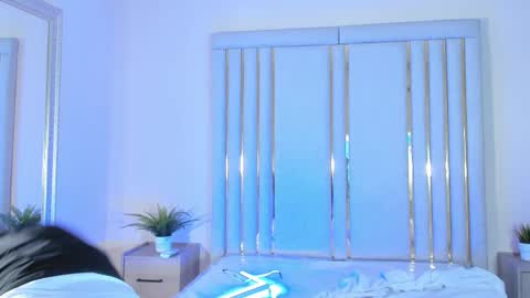 Tania online show from September 2025 11:32:02 AM