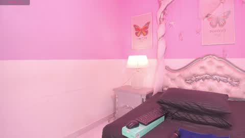 Tania Pierce online show from July 2026 12:07:02 PM