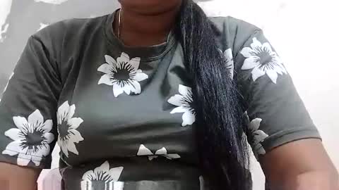 taniya_roy4628 online show from April 2026 02:25:02 AM