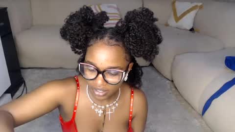 Snapshot of tannia004 chatting on July 2026 10:12:01 PM tania online show from July 2026 10:12:01 PM