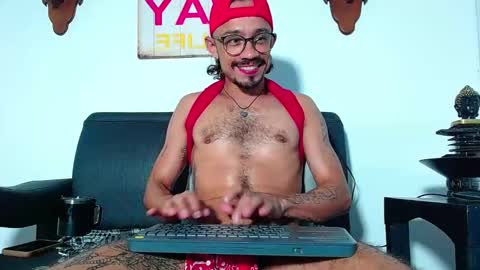 tanshavey online show from April 2026 01:42:02 AM