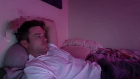 Dr. Love online show from October 2025 12:20:01 AM