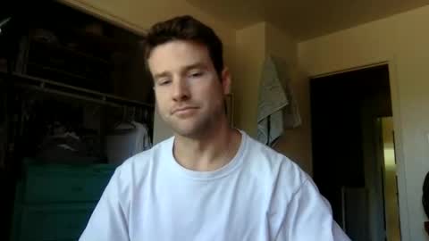 Dr. Love online show from October 2025 03:24:01 PM