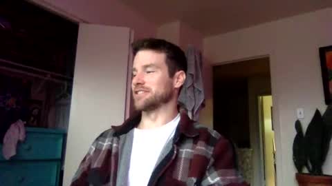 Dr. Love online show from November 2025 02:10:01 PM