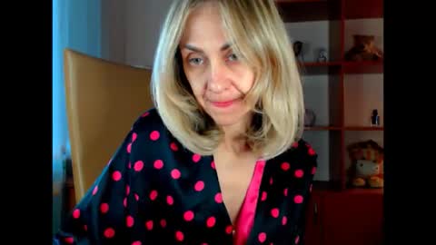 tanya online show from October 2025 11:00:02 AM