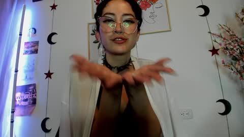 Snapshot of tanya_worldbondage chatting on February 2025 02:29:02 AM tanya online show from February 2025 02:29:02 AM