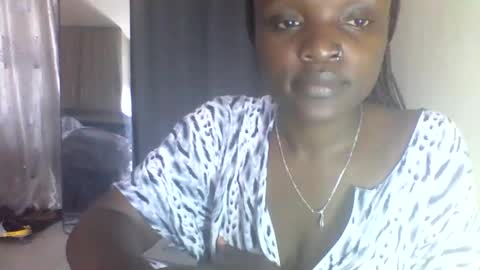 Snapshot of tanyezz chatting on May 2026 08:54:01 AM Tanyezz online show from May 2026 08:54:01 AM