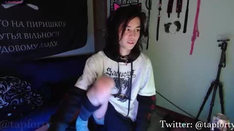 tap_forty online show from November 2025 01:27:01 AM