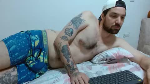 Snapshot of tap_hand2 chatting on April 2026 09:18:01 AM jimmy online show from April 2026 09:18:01 AM