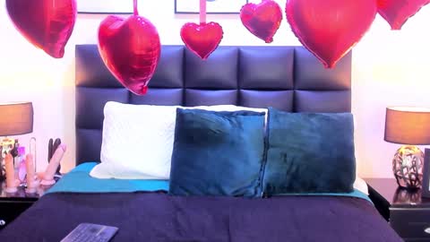 taracarsonn online show from February 2025 11:22:02 PM