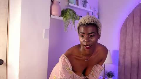 taramasud_ online show from February 2026 01:09:02 PM