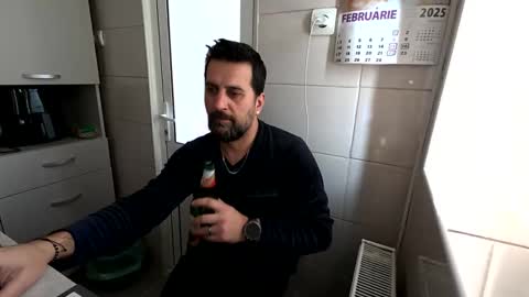 tarkan198 online show from February 2025 10:15:02 AM