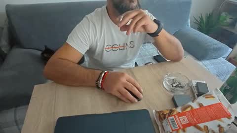 tarkan198 online show from November 2025 12:27:02 PM