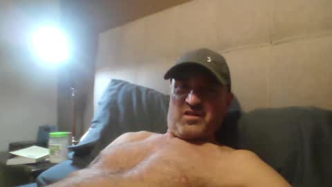 Snapshot of tarzeny77 chatting on December 2024 01:49:01 AM tarzeny77 online show from December 2024 01:49:01 AM