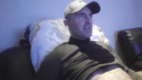 Snapshot of tarzeny77 chatting on January 2025 02:06:02 AM tarzeny77 online show from January 2025 02:06:02 AM