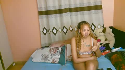 tastie_t online show from October 2025 12:26:01 AM