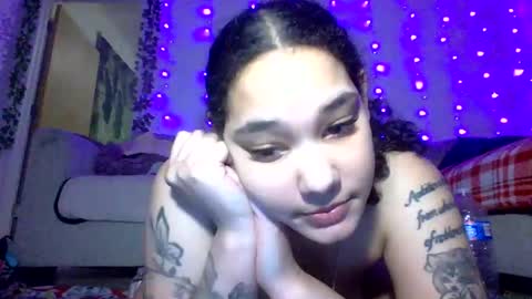 tastylolaa online show from March 2026 05:35:01 AM