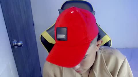 T A T A N online show from November 2025 06:30:02 PM