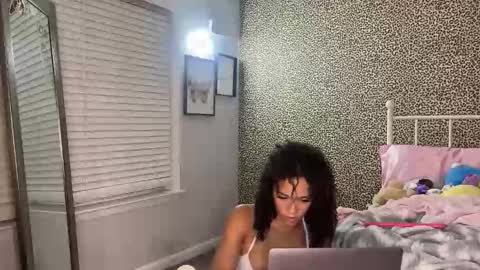 Snapshot of tateharper chatting on June 2026 01:10:02 AM Tate Harper online show from June 2026 01:10:02 AM