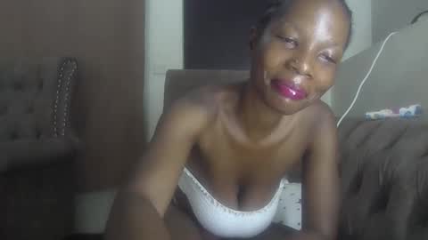 Snapshot of tatiana_254 chatting on November 2025 02:21:01 AM tatiana_254 online show from November 2025 02:21:01 AM