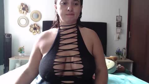 tatiana_monteros online show from November 2025 03:16:01 PM