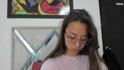 Snapshot of tatiana_valencia chatting on April 2026 01:13:02 PM Tati online show from April 2026 01:13:02 PM