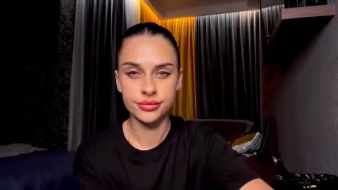 Tati online show from October 2025 03:18:01 PM