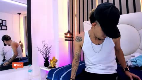 Tattoo online show from November 2025 04:03:01 PM