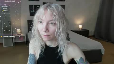 tattoo_artbaby online show from December 2025 01:47:02 AM