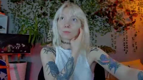 Snapshot of tattoo_artbaby chatting on July 2026 01:12:01 AM tattoo_artbaby online show from July 2026 01:12:01 AM