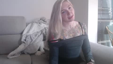 tattoobbgirl online show from November 2025 12:49:01 PM