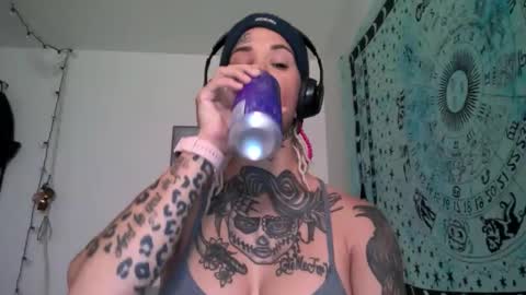 Snapshot of tattooed_natalia chatting on January 2025 09:50:02 AM Natalia 3 online show from January 2025 09:50:02 AM
