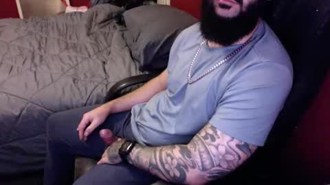 Snapshot of tattooedandbearded22 chatting on October 2025 11:38:01 PM tattooedandbearded22 online show from October 2025 11:38:01 PM