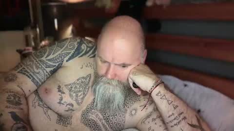 Tattooeddilf 01 online show from December 2025 12:59:02 AM