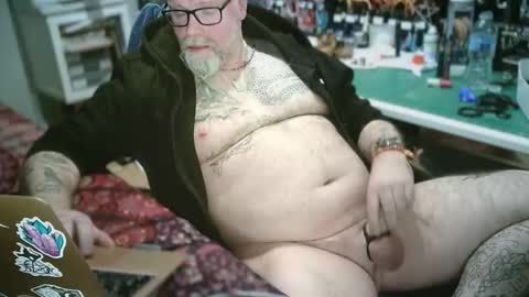 Tattooeddilf 01 online show from January 2026 11:36:01 PM