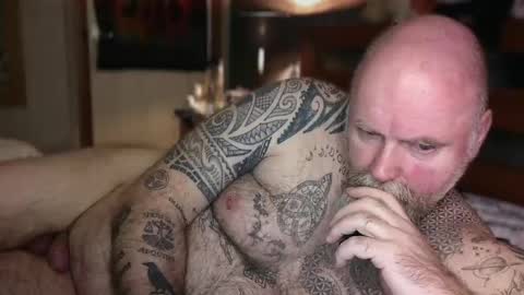 Tattooeddilf 01 online show from February 2026 12:05:02 AM