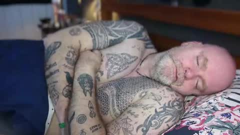 Tattooeddilf 01 online show from March 2026 08:26:33 AM