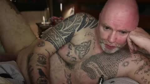 Tattooeddilf 01 online show from April 2026 10:22:01 PM