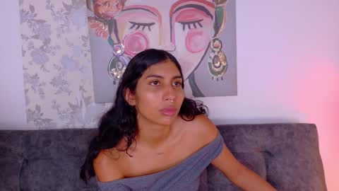 Taty Miller online show from November 2025 06:09:02 PM