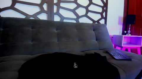 Snapshot of taty_miller chatting on July 2026 02:05:17 AM Taty Miller online show from July 2026 02:05:17 AM