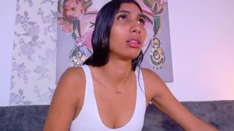Snapshot of taty_miller chatting on July 2026 01:24:02 PM Taty Miller online show from July 2026 01:24:02 PM