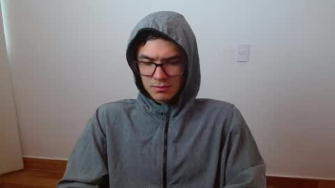 taurus4k online show from March 2025 09:26:01 PM