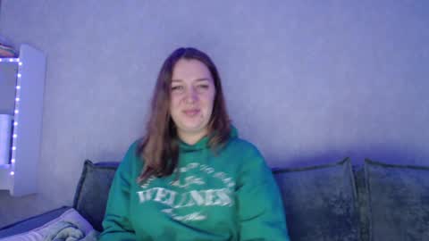 Snapshot of taxxxu chatting on December 2024 07:10:01 AM Diana online show from December 2024 07:10:01 AM