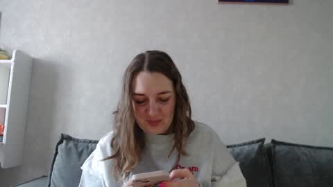 Snapshot of taxxxu chatting on December 2024 07:47:02 AM Diana online show from December 2024 07:47:02 AM