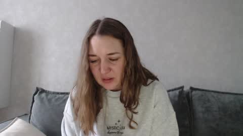 Snapshot of taxxxu chatting on December 2024 11:07:01 AM Diana online show from December 2024 11:07:01 AM