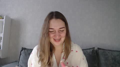 Snapshot of taxxxu chatting on January 2025 09:44:02 AM Diana online show from January 2025 09:44:02 AM