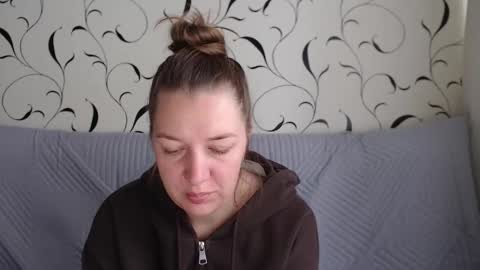 Snapshot of taxxxu chatting on September 2025 07:01:01 AM Diana online show from September 2025 07:01:01 AM