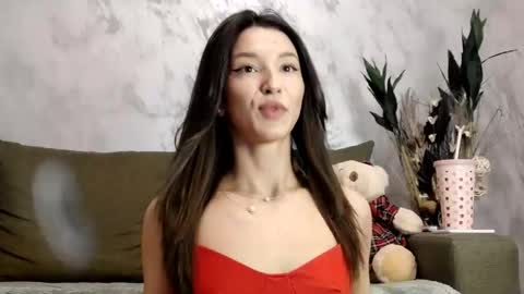 TayaKayan online show from November 2025 08:15:02 AM